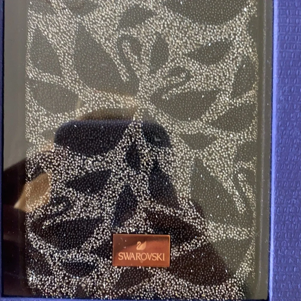 Swarovski Crystal Swanflower smartphone case with bumper iPhone® 11 Pro, Black
